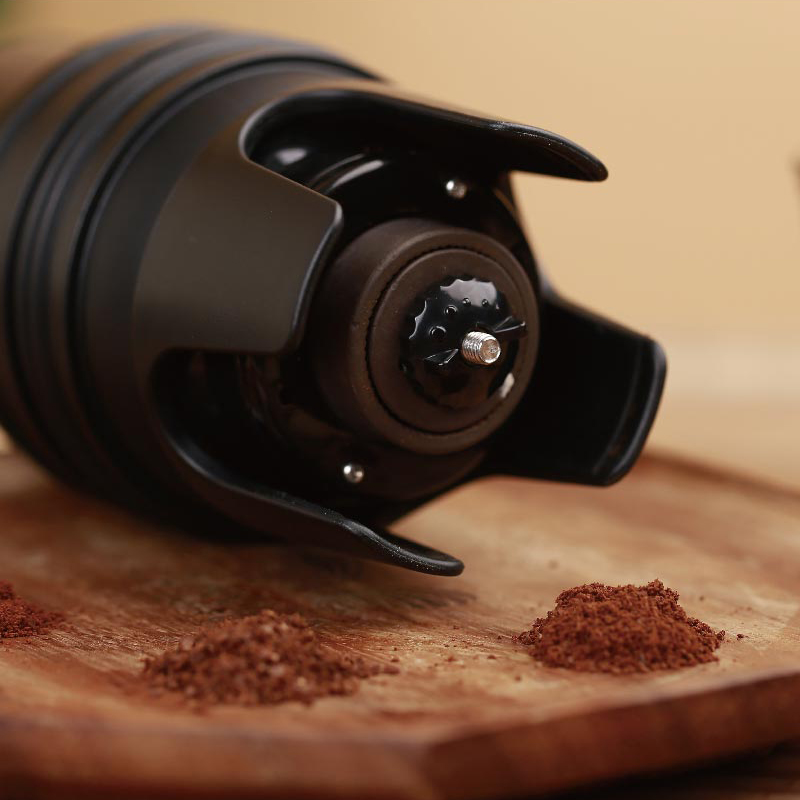 Coffee Talk elektryczny kubek  – Coffee Bean Grinder Electric recenzja i cena